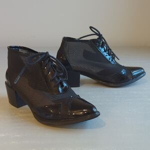 All Black Lace-Up Boots Mesh Heeled‎ size 36